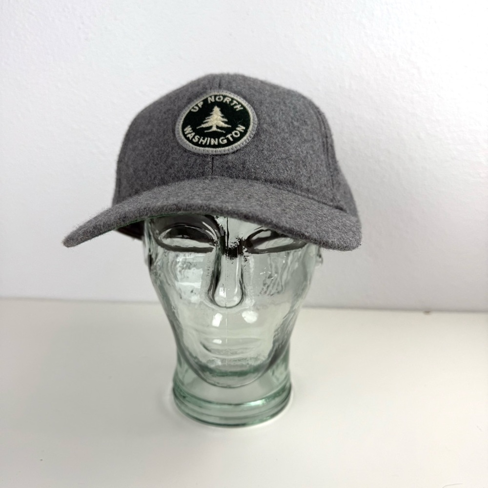 the North Washington Gray Wool Cap with Patch